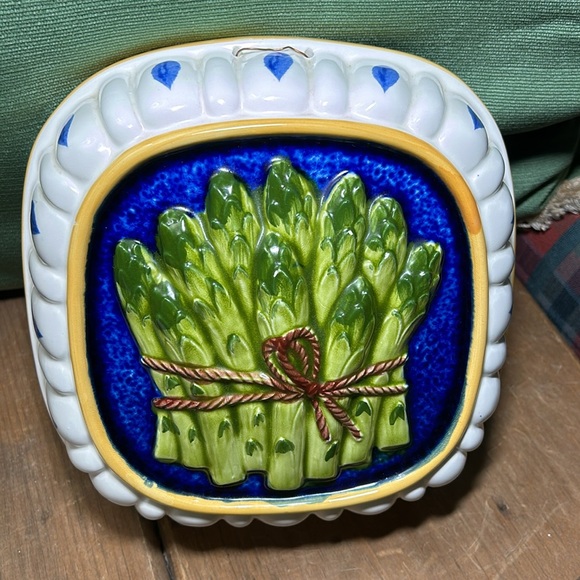 VTG Ceramic Embossed Japanese hand painted Asparagus Mold Decor - Picture 3 of 4